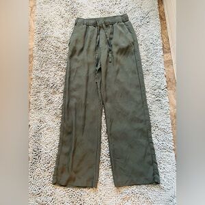 Zara New Wide Leg Olive Green Pants Medium